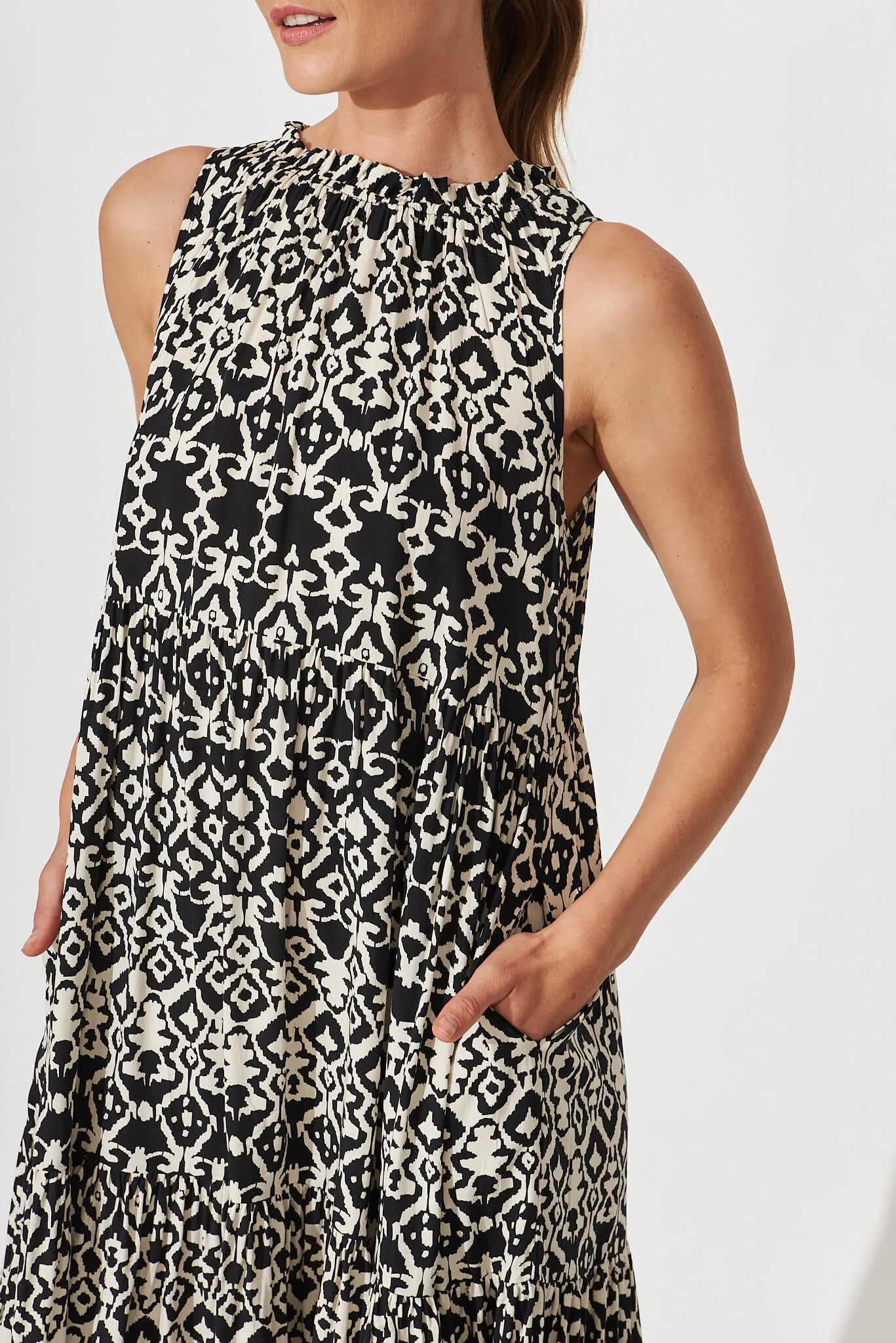 Abbotsford Midi Smock Dress In Black Geometric Print