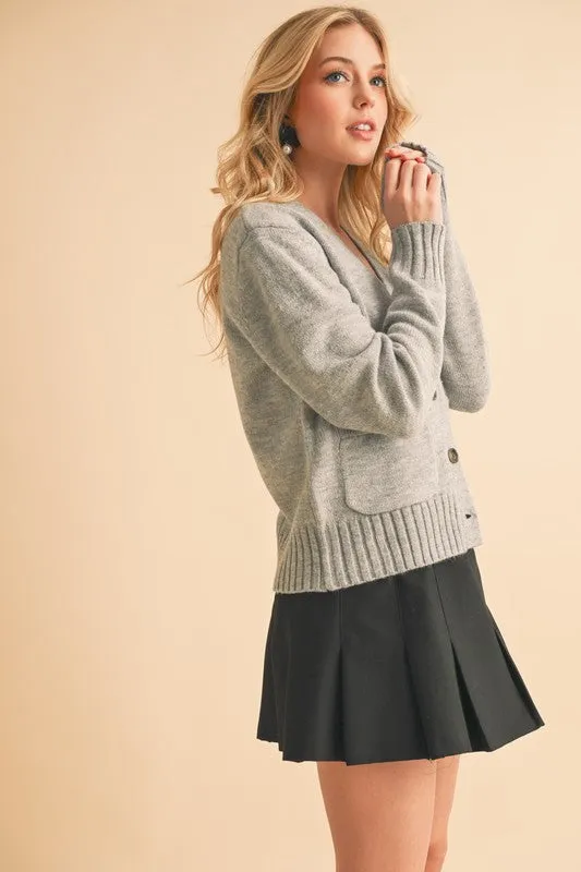 Aemi   Co Ribbed Hem Button Down V-Neck Cardigan