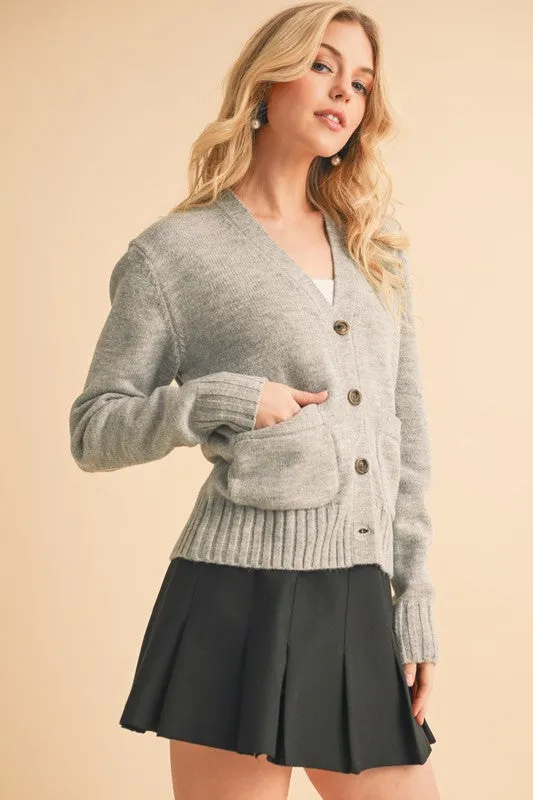 Aemi   Co Ribbed Hem Button Down V-Neck Cardigan