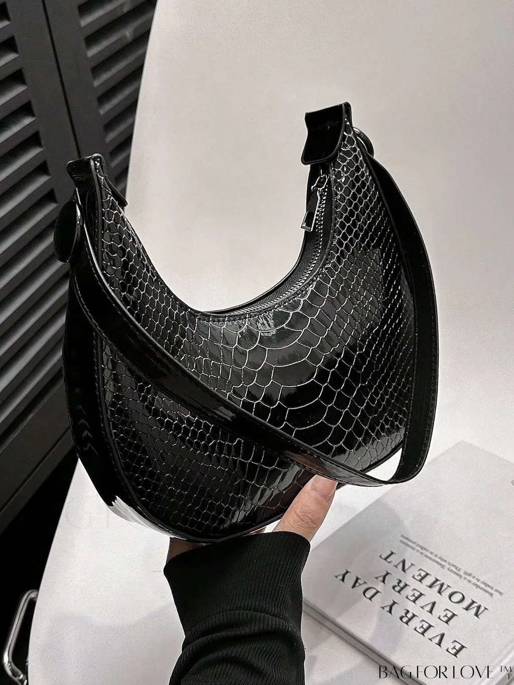 BagForLove - Exquisite Metallic Crocodile-Embossed Hobo Bag