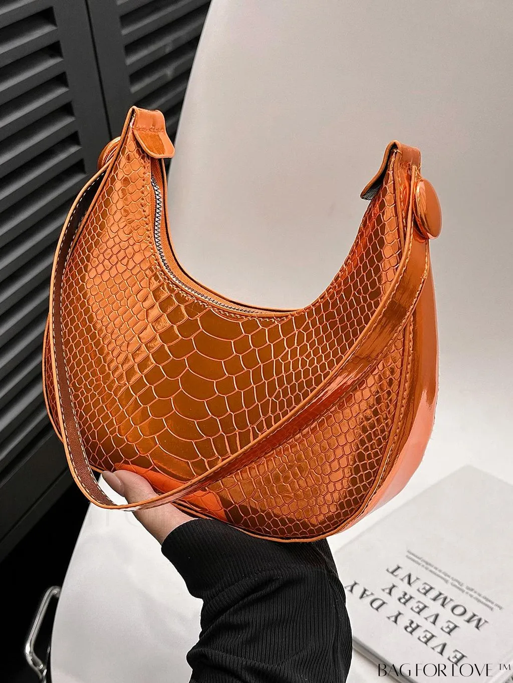 BagForLove - Exquisite Metallic Crocodile-Embossed Hobo Bag