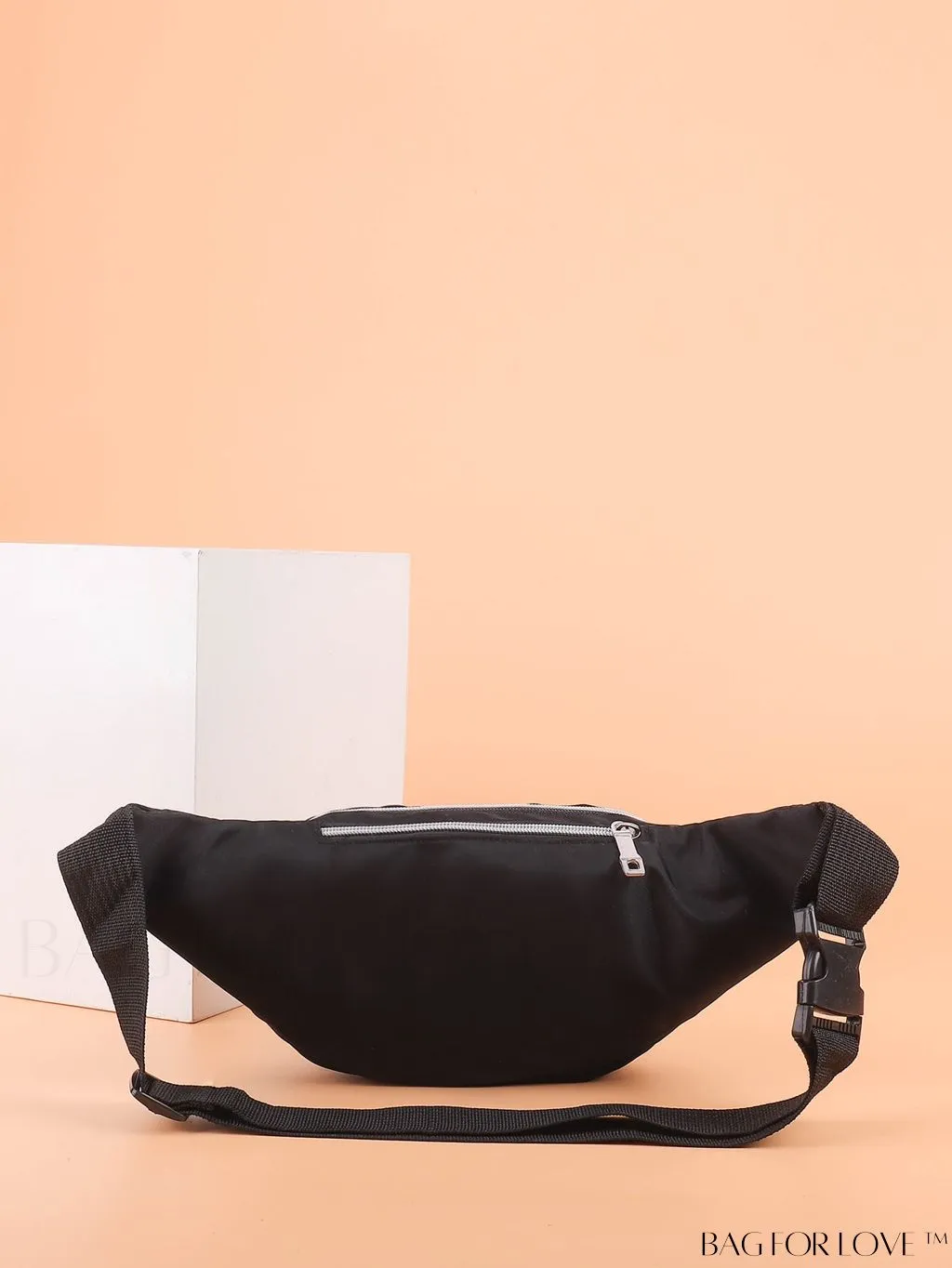 BagForLove - Versatile Womens Chest Bag - Minimalist, Multi-Pocketed Travel Companion for Hiking, Running & Shopping.