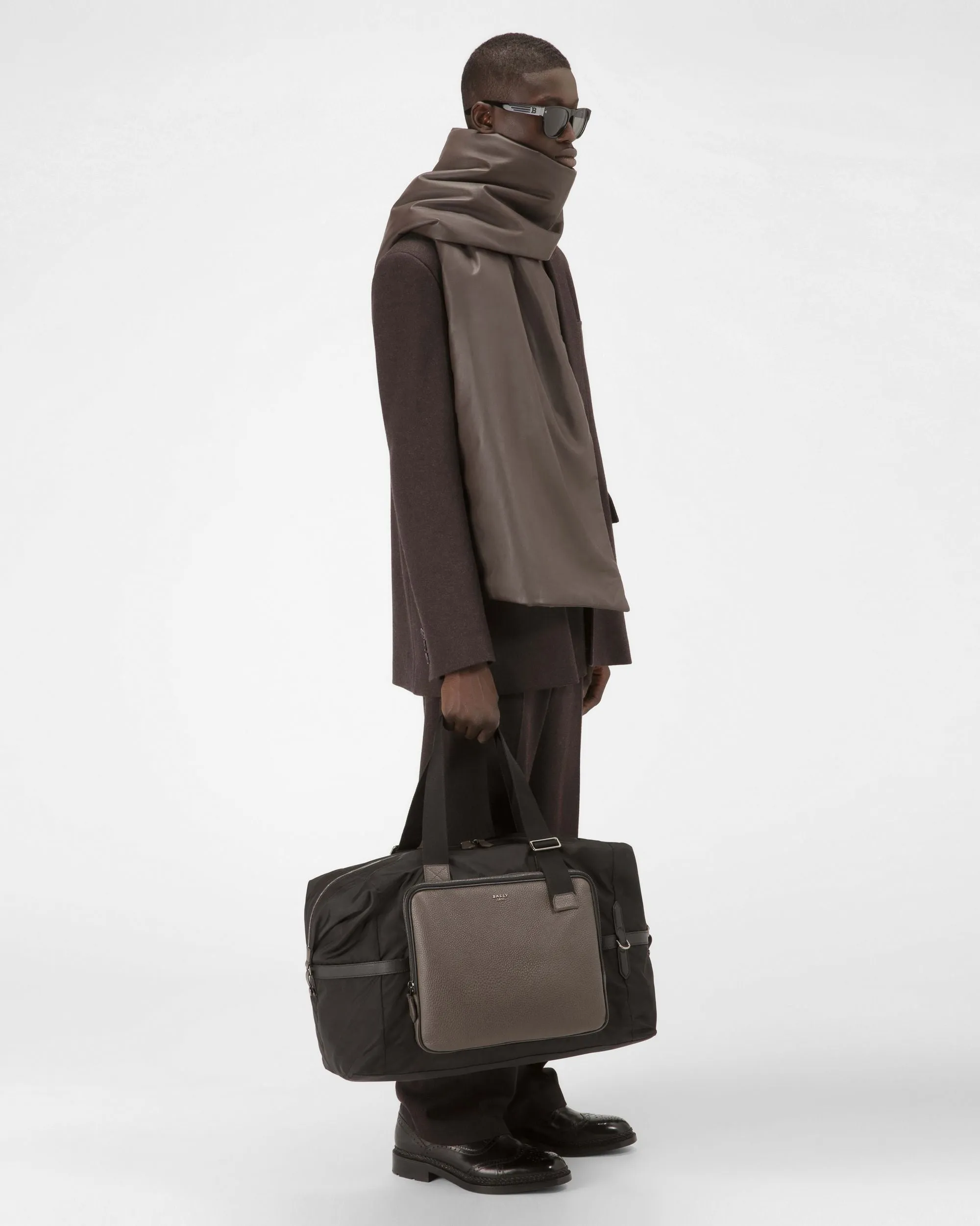 Balten Recycled Nylon Weekender In Black