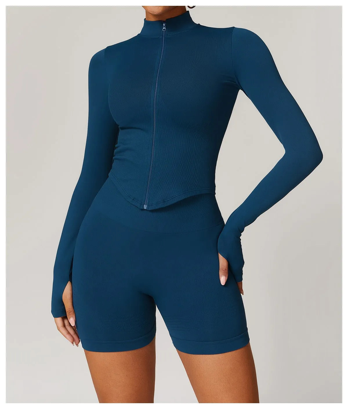 Blake Longsleeve Zip Top