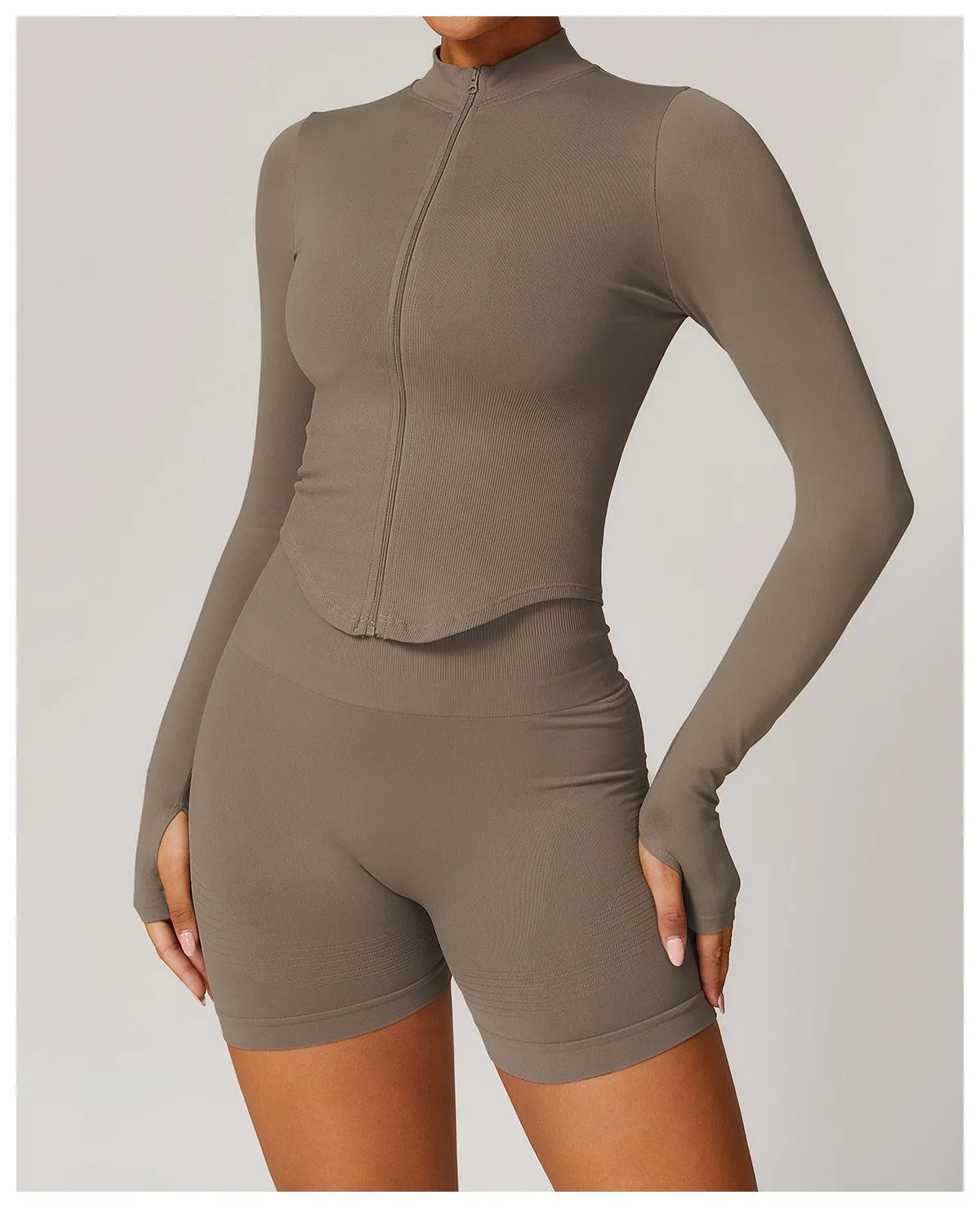 Blake Longsleeve Zip Top