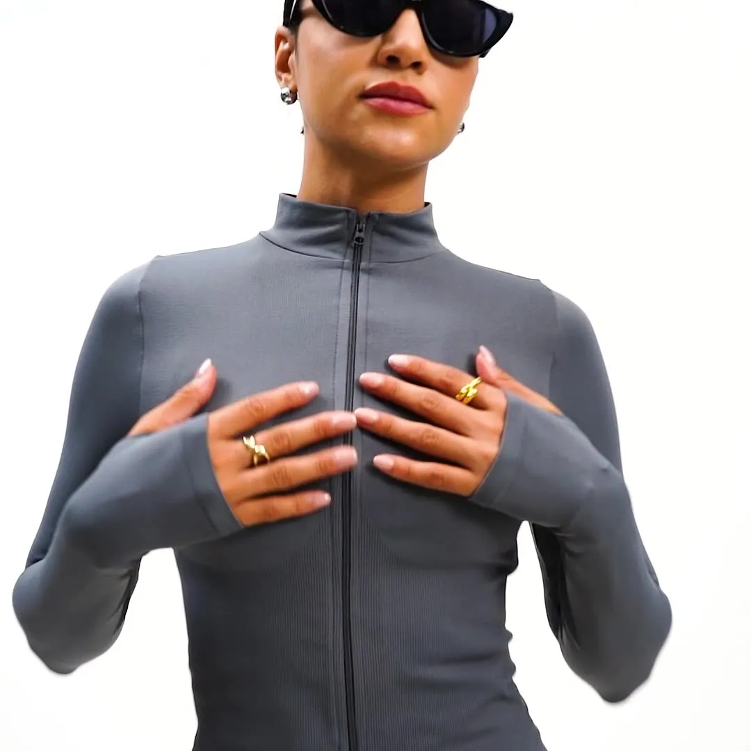 Blake Longsleeve Zip Top