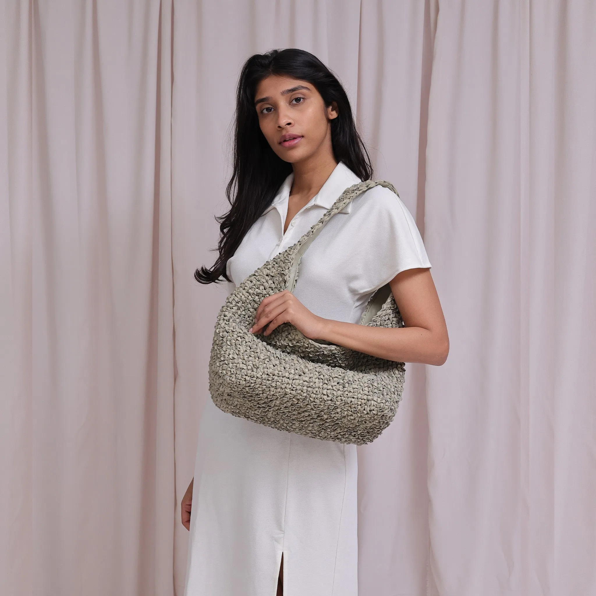 CA 1577 - HOBO BAG - MINT