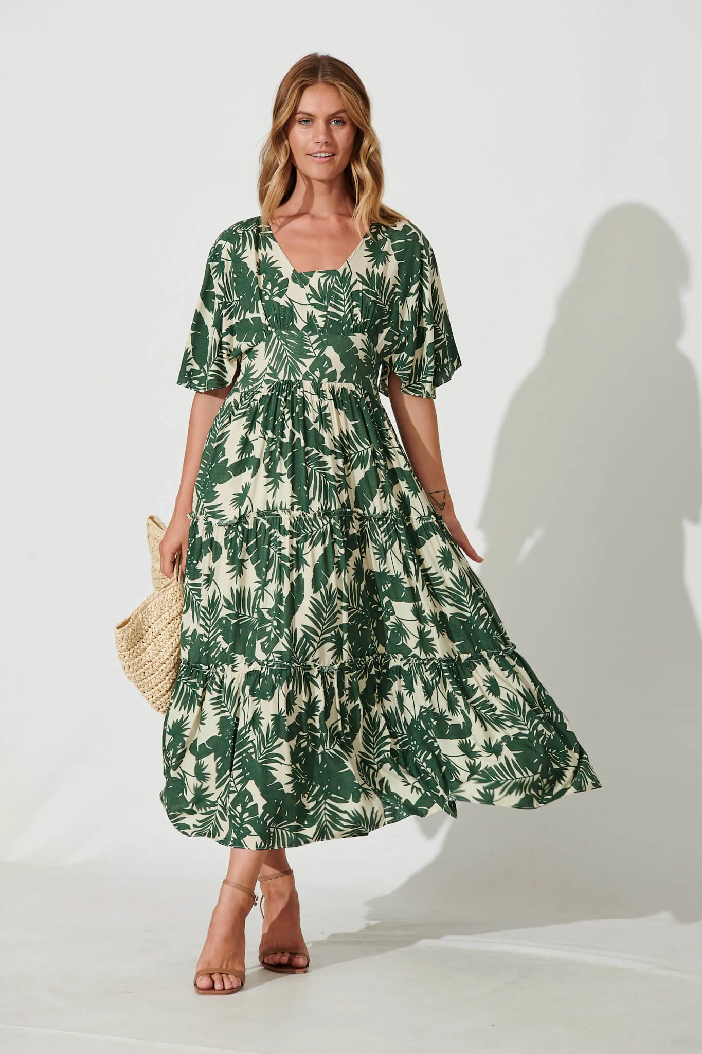 Cameo Maxi Dress In White With Green Leaf Print