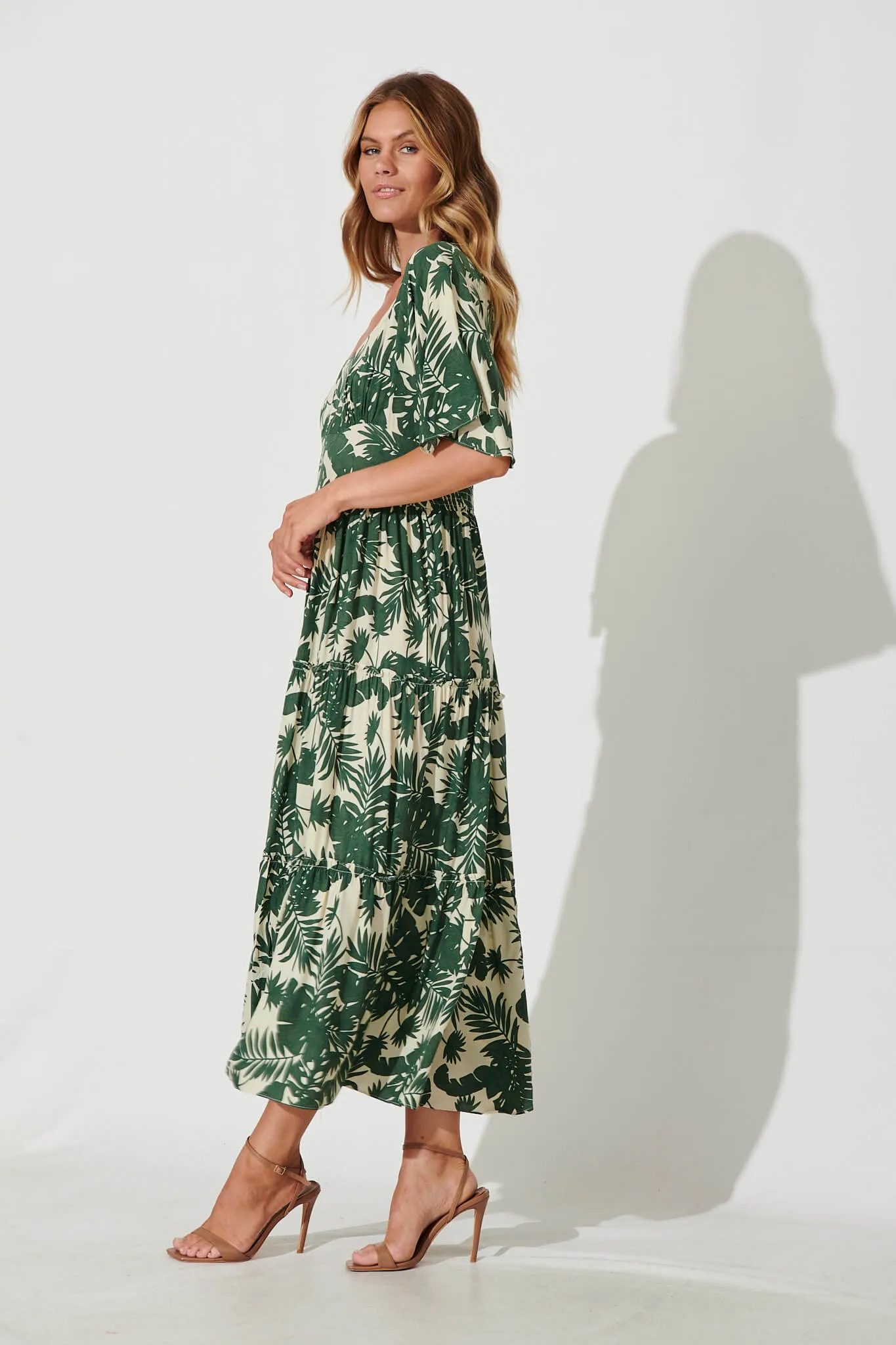 Cameo Maxi Dress In White With Green Leaf Print
