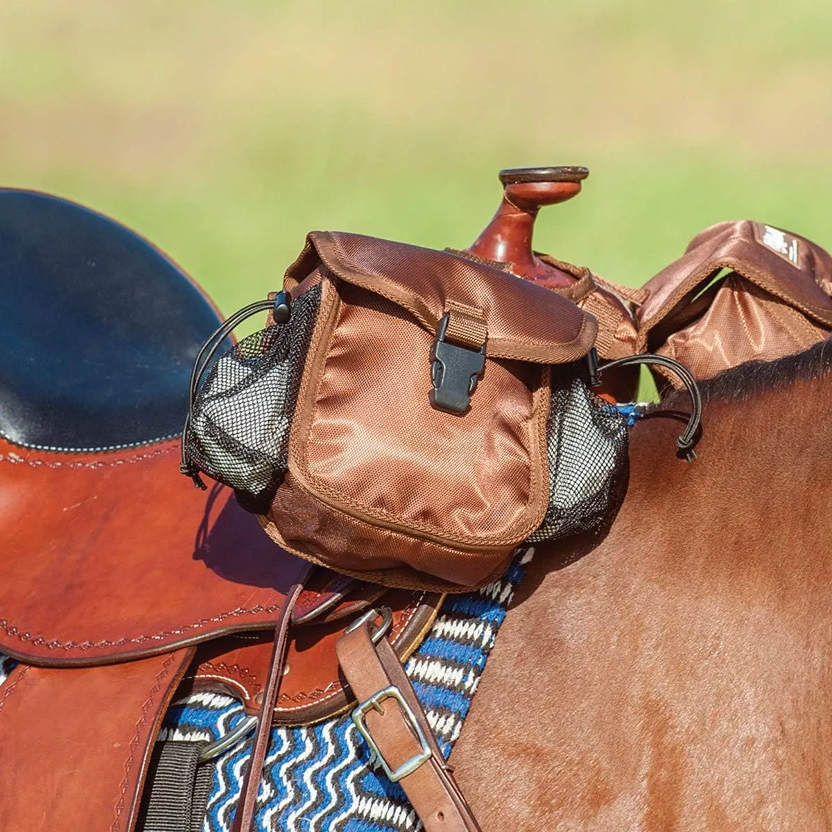 Cashel Quality Deluxe Small Horse Saddle Pommel Horn Bag, Padded Pockets, Camera or Cell Phone Pocket