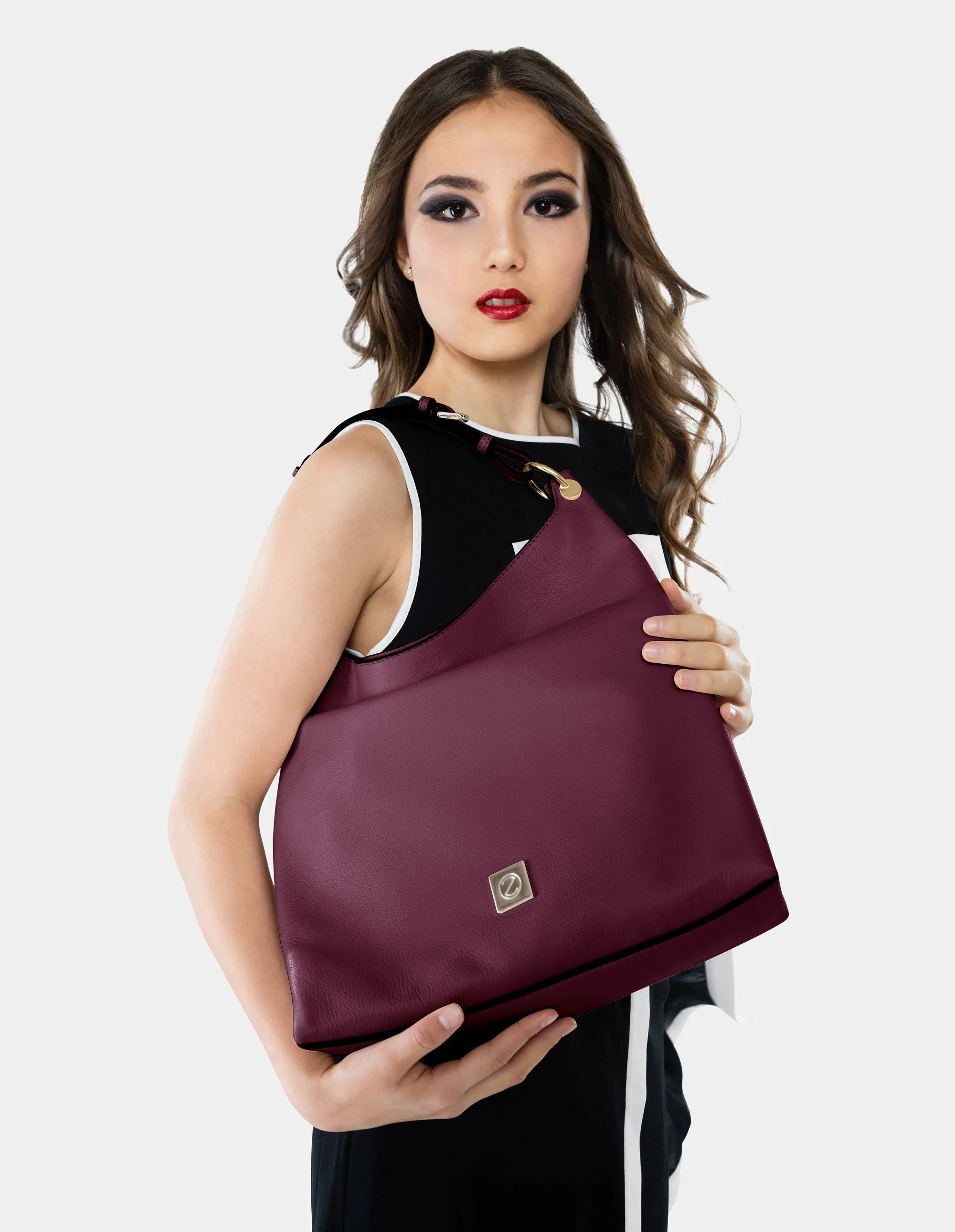Clementia Hobo Bag Bordeaux