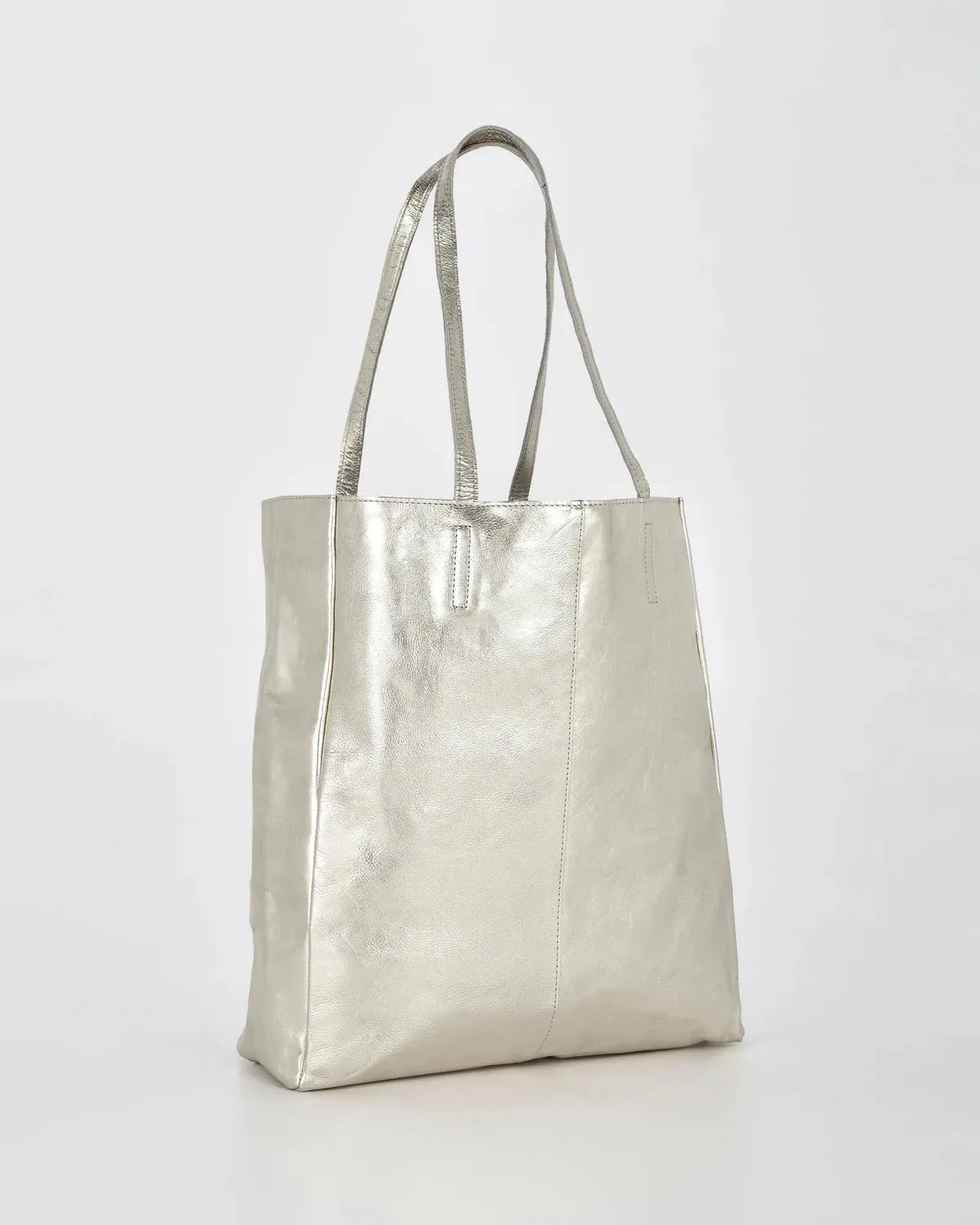 Cobb and Co - Venus - Metallic Leather Tote Bag - Silver