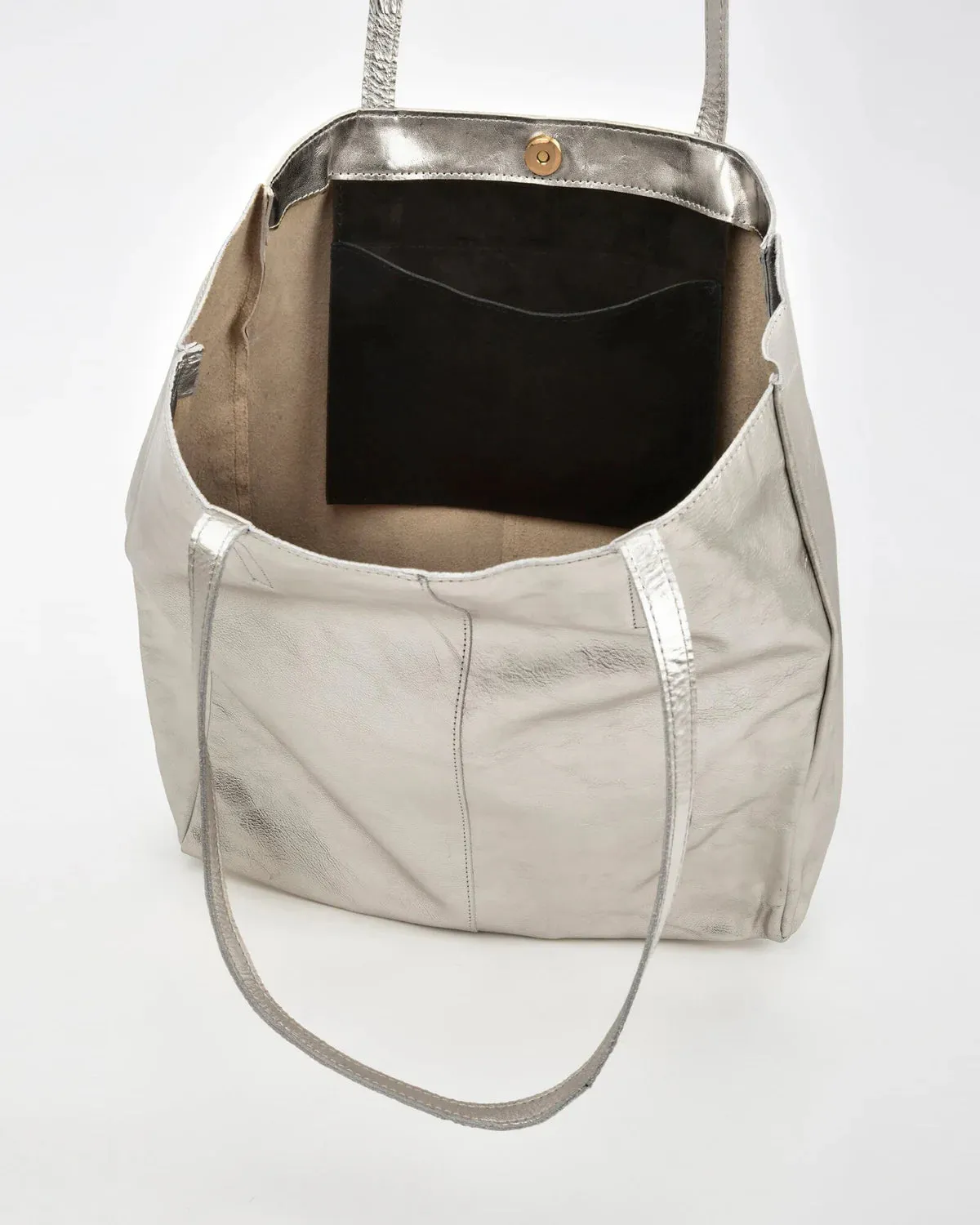 Cobb and Co - Venus - Metallic Leather Tote Bag - Silver