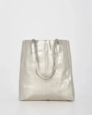 Cobb and Co - Venus - Metallic Leather Tote Bag - Silver