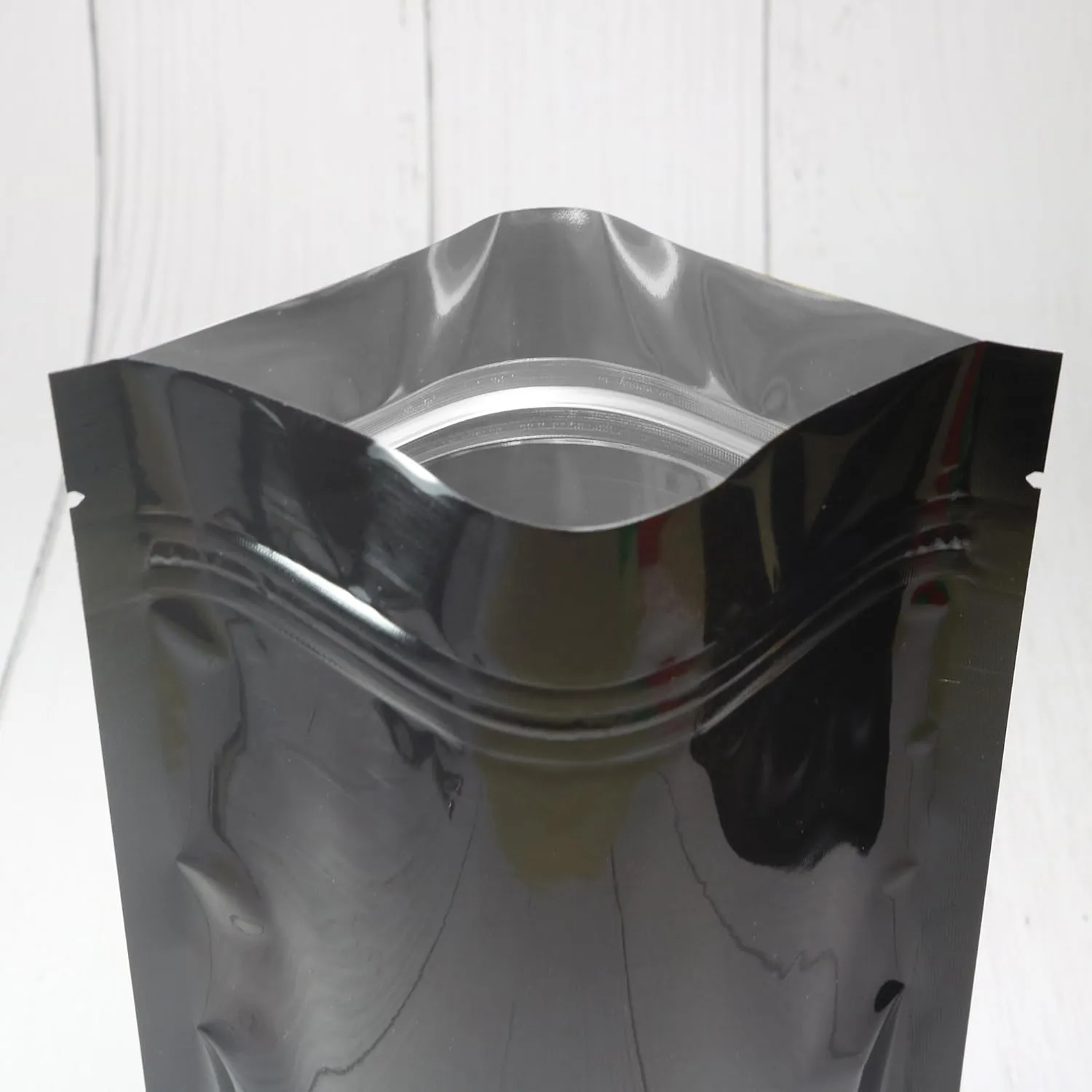 Double-Sided Matte/Glossy Color with Clear Round Window Stand-Up Pouch (100 Bags/Pack) (6.3" x 8.7", Glossy Black)