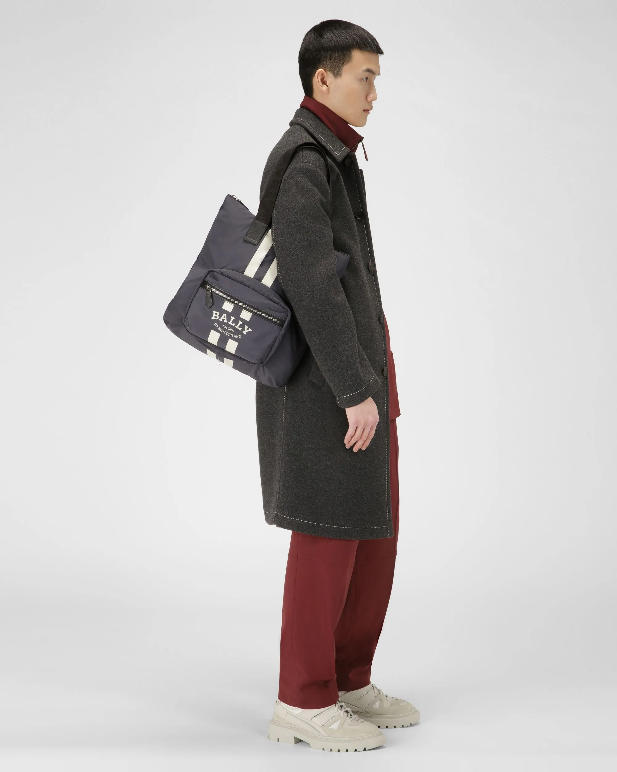 Fallie Nylon Tote Bag In Navy