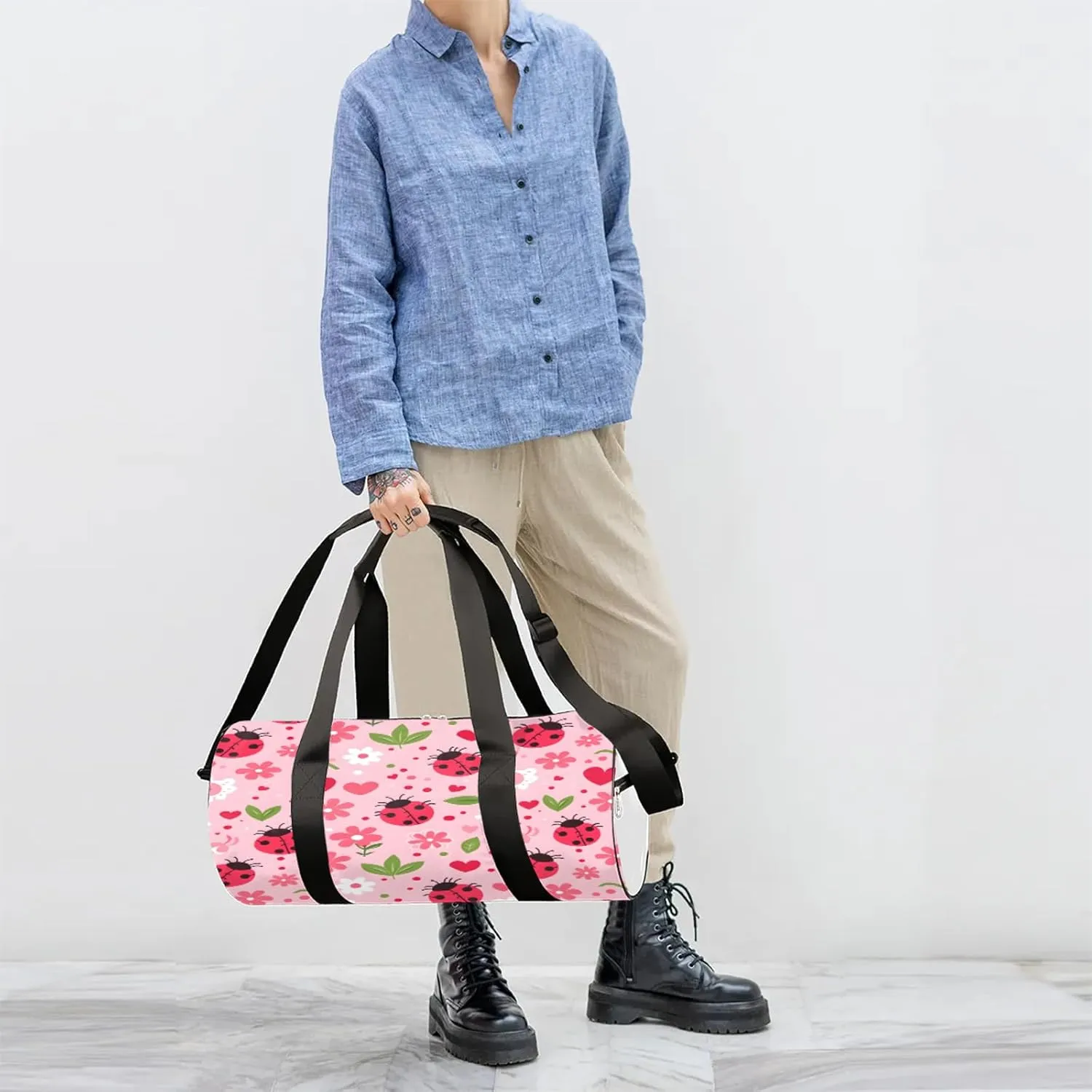 Floral Ladybugs Sports Gym Bag for Men Women Lightweight Travel Duffle Bag with Shoulder Strap Waterproof Carry On Weekender Overnight Bag for Travel Sports Gym