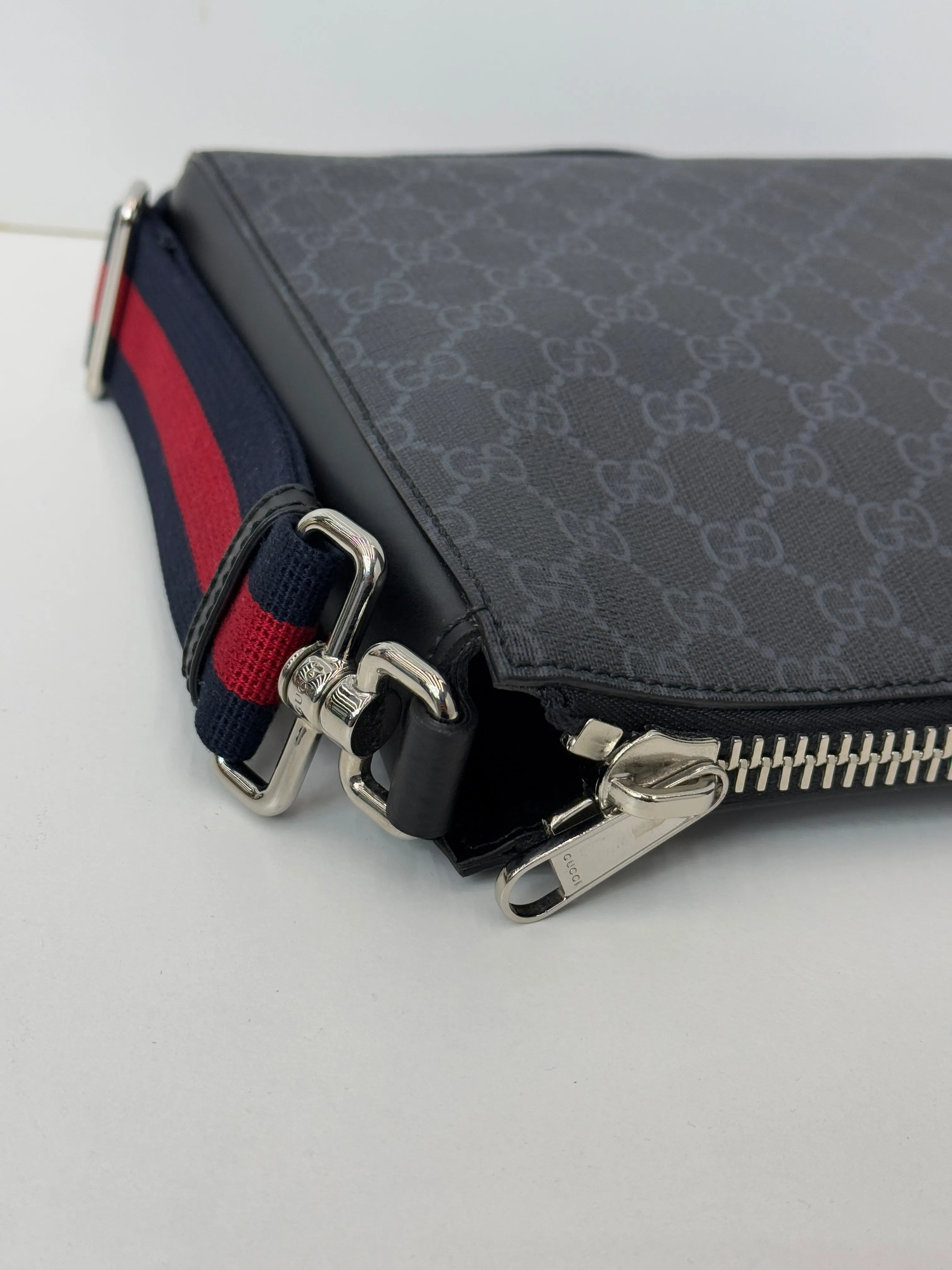 GG Supreme messenger bag