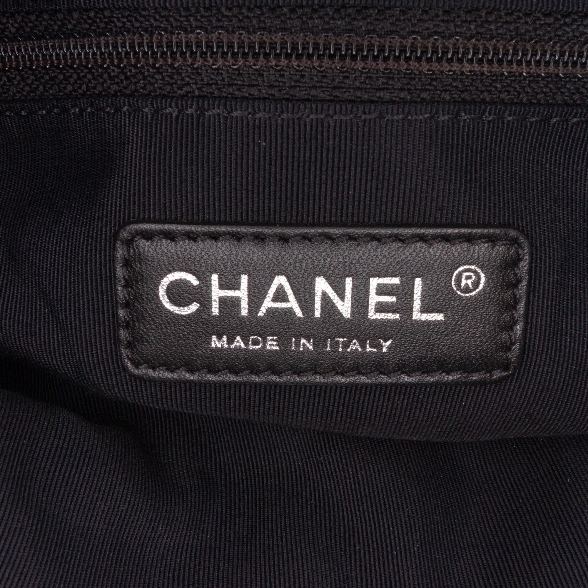 Gray Chanel Large Quilted Metallic Calfskin Chain Me Hobo Tote Bag