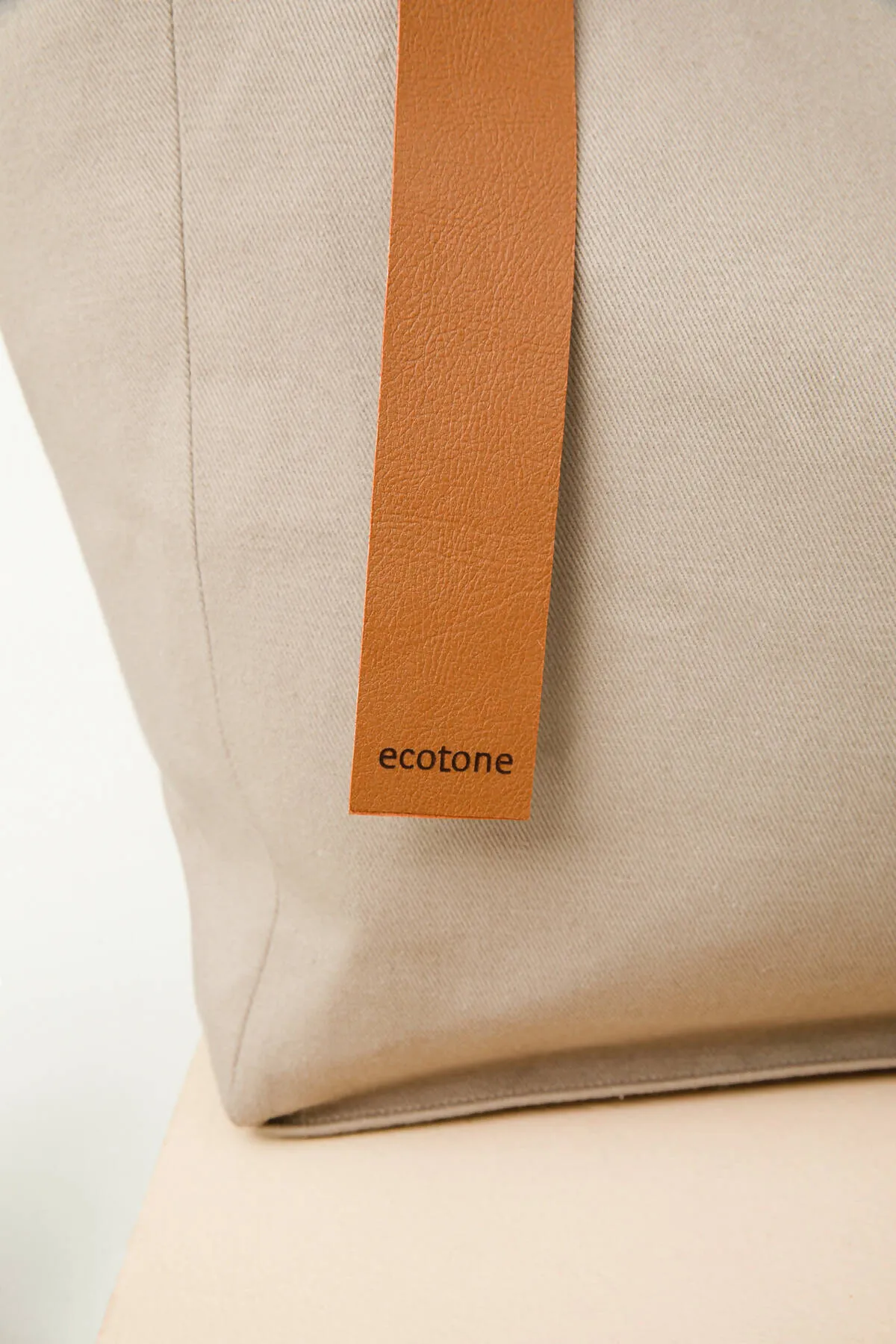 HINA TOTE BAG