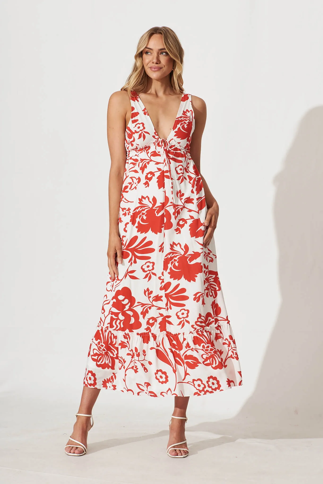 Knowles Maxi Dress In White And Red Print
