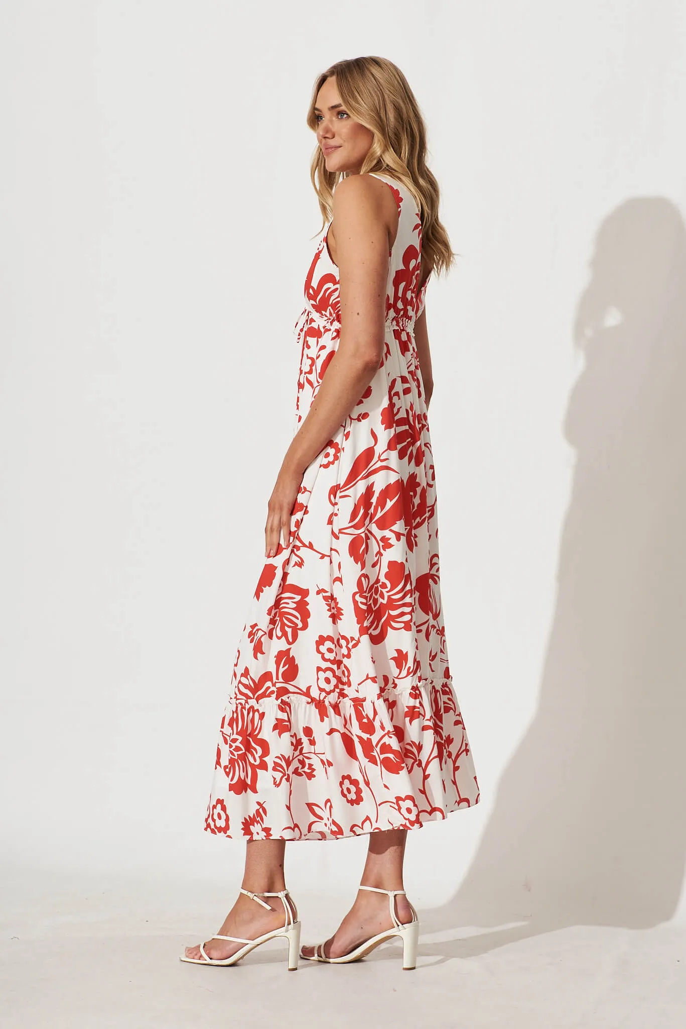 Knowles Maxi Dress In White And Red Print