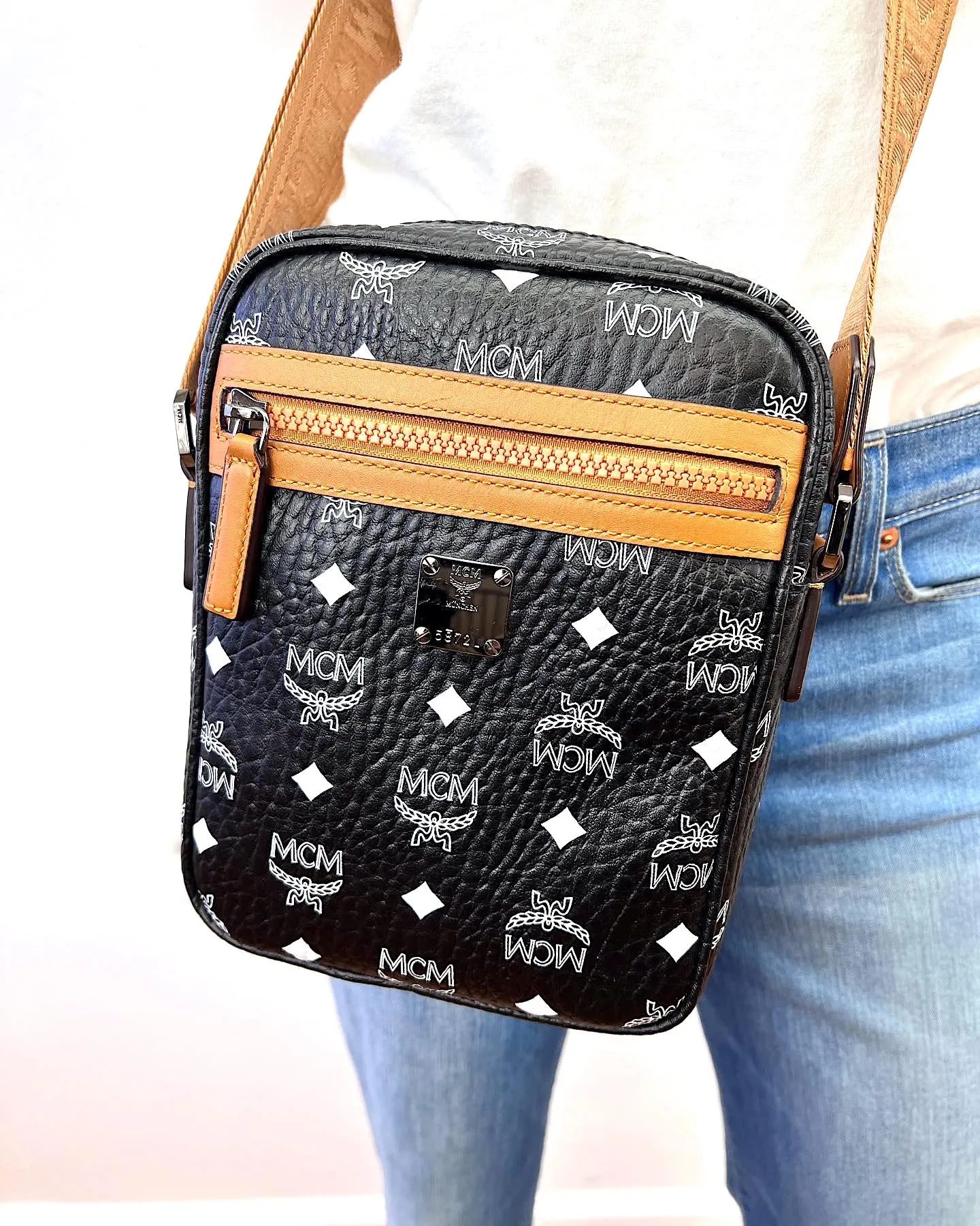 MCM NORTH SOUTH KLASSIK MINI VISETOS CROSSBODY BAG