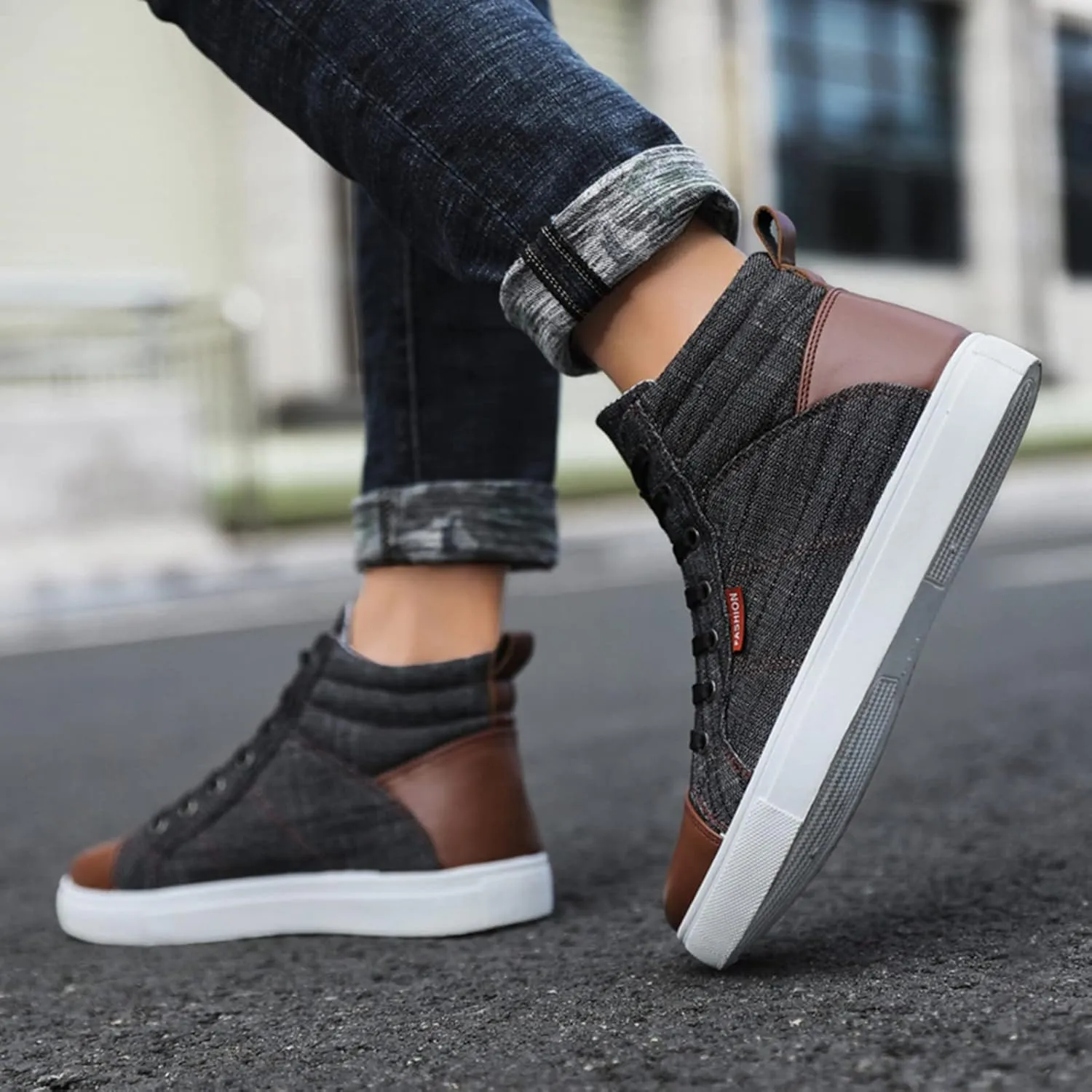 Men Shoes Fashion Casual Canvas Shoes Denim Cloth Top High Top Sports Canvas Shoes Leather Mens Boot