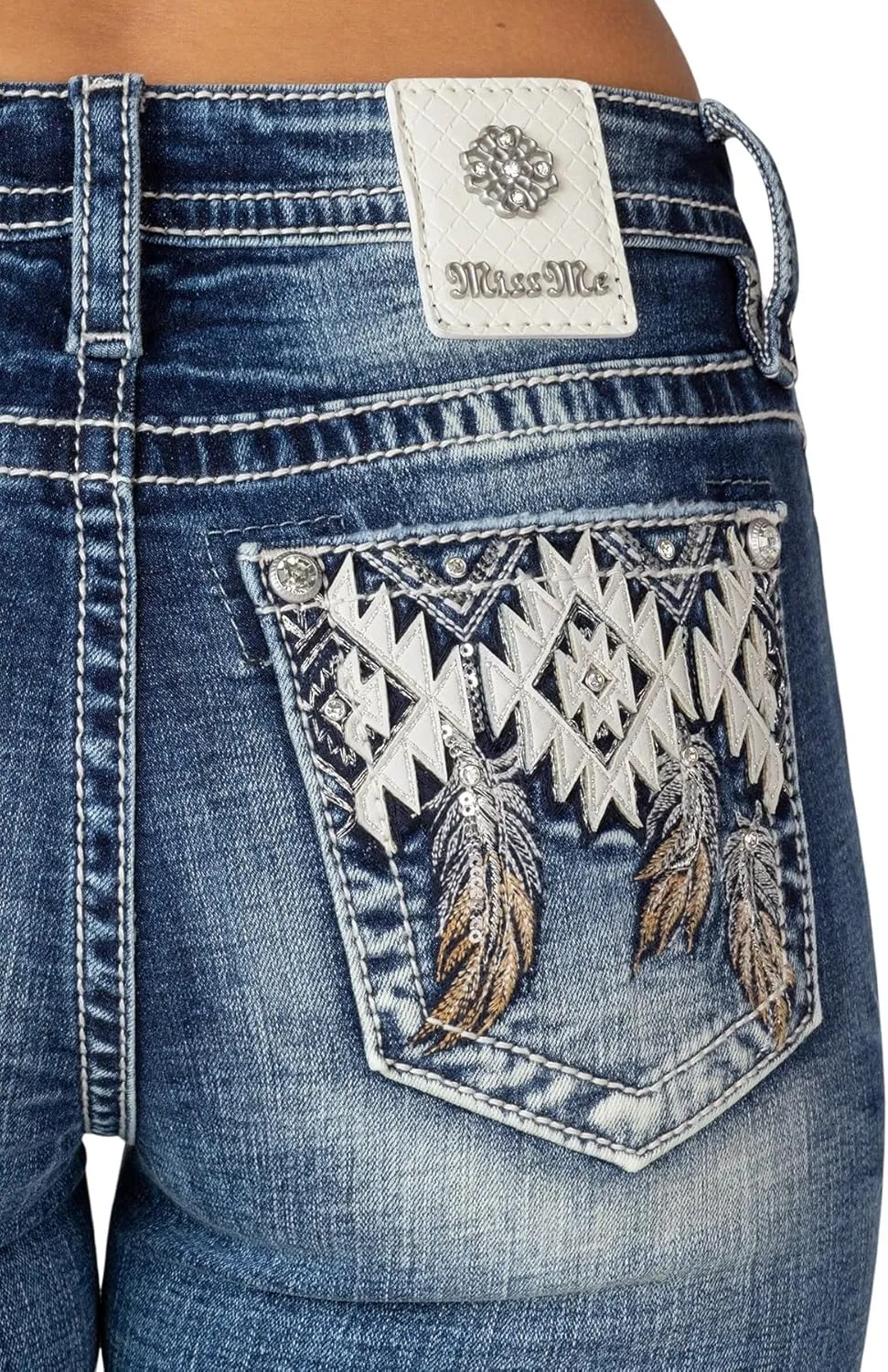 Miss Me Women's Mid-Rise Southwestern Feathers Embellished Pockets Slim Boot Jeans