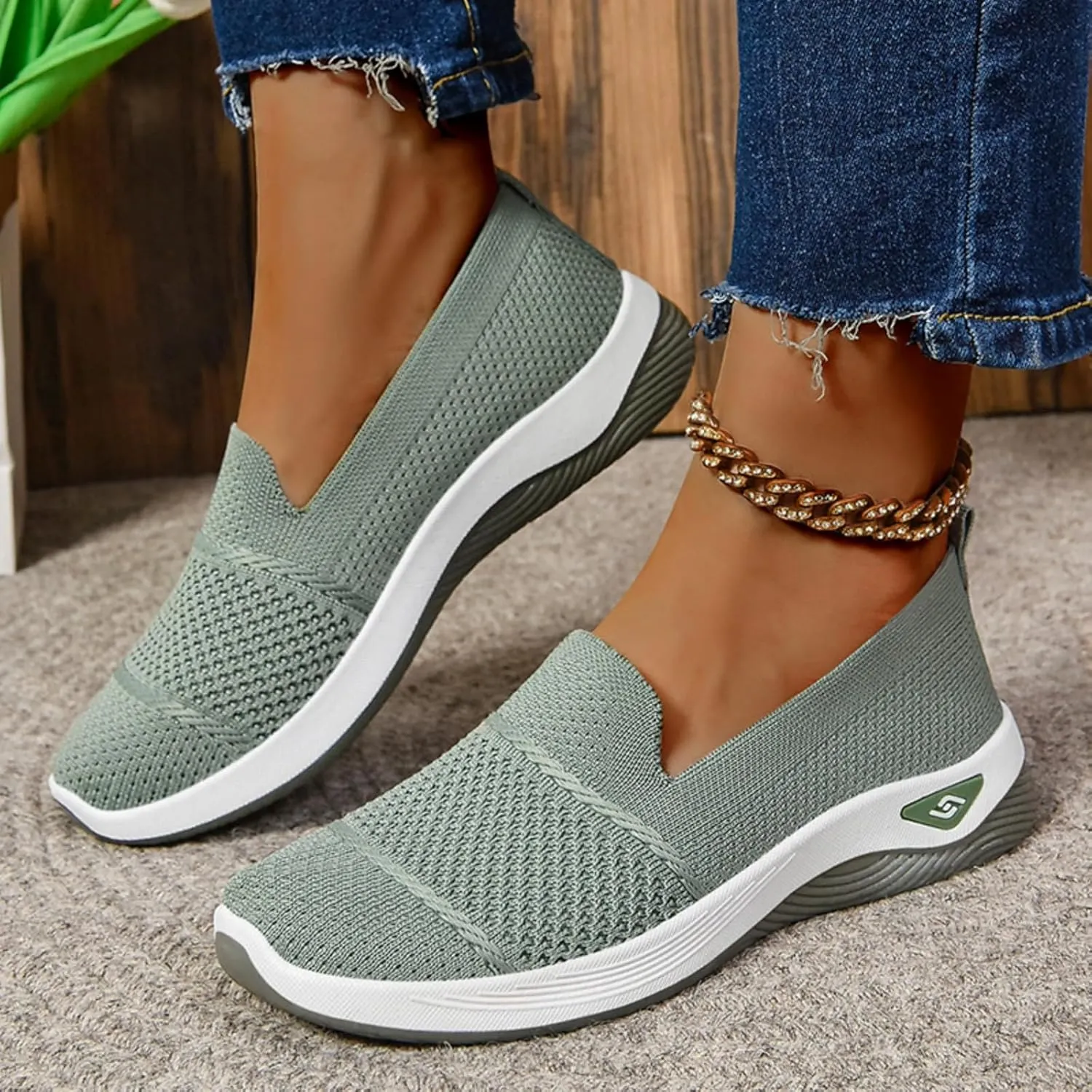 Orthopedic Breathable Slip on Shoes for Women Lightweight Arch Support Sneakers Diabetic Memory Foam Shoes Comfortable Mesh Sandals