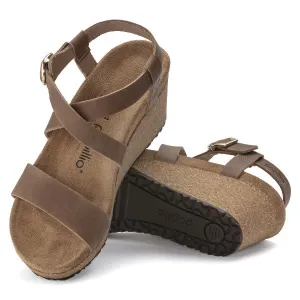Papillo Cognac Sibyl Ring-Buckle Oiled Leather Women's Wedge Shoes N1023523