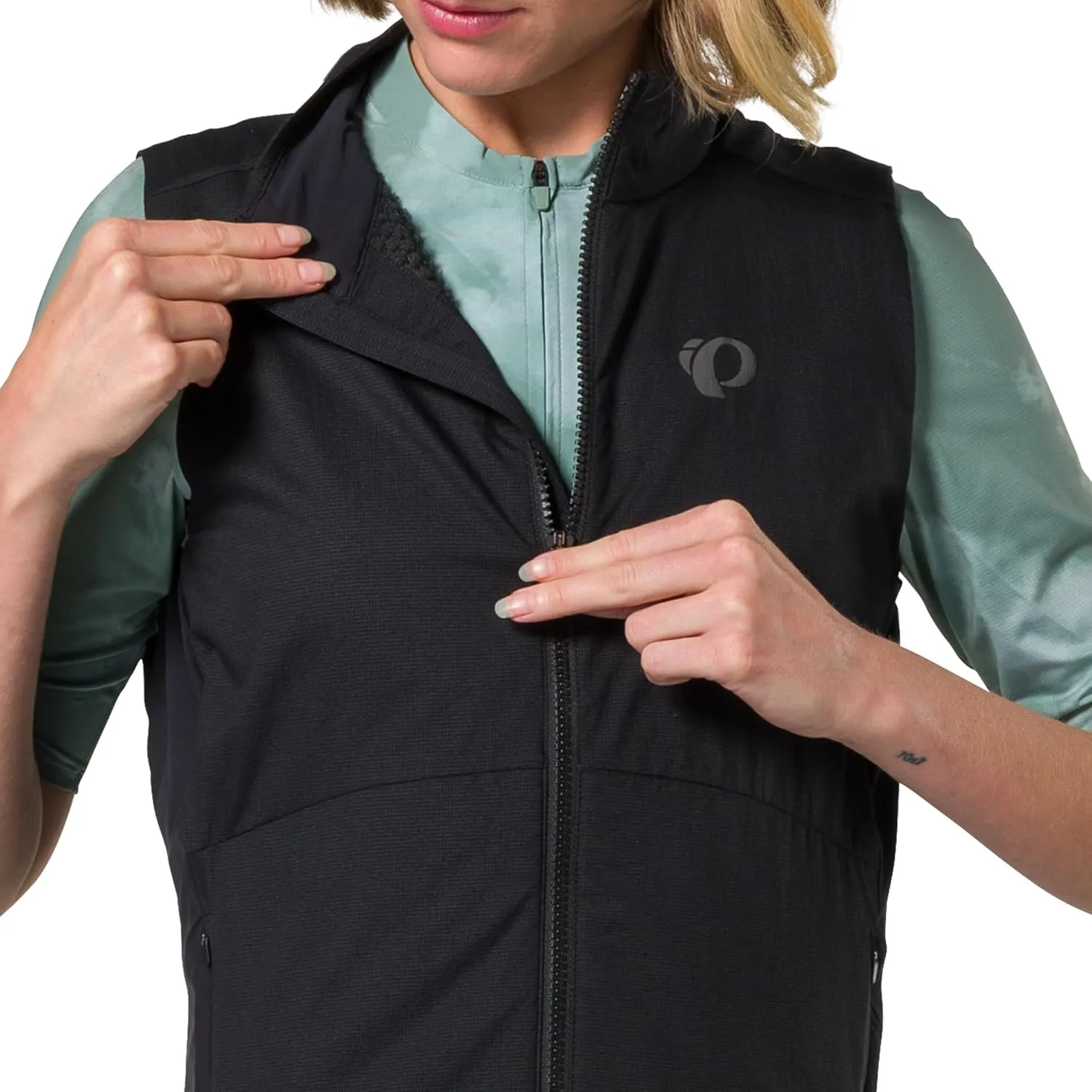 PEARL IZUMI, Women's Expedition Pro Alpha Vest, Wind & Water Repellent Cycling Vest, Form-Fitting with Safety Elements
