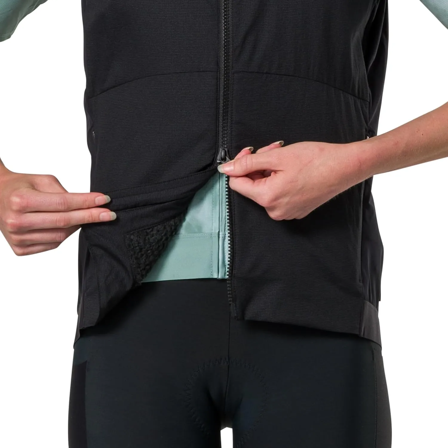 PEARL IZUMI, Women's Expedition Pro Alpha Vest, Wind & Water Repellent Cycling Vest, Form-Fitting with Safety Elements