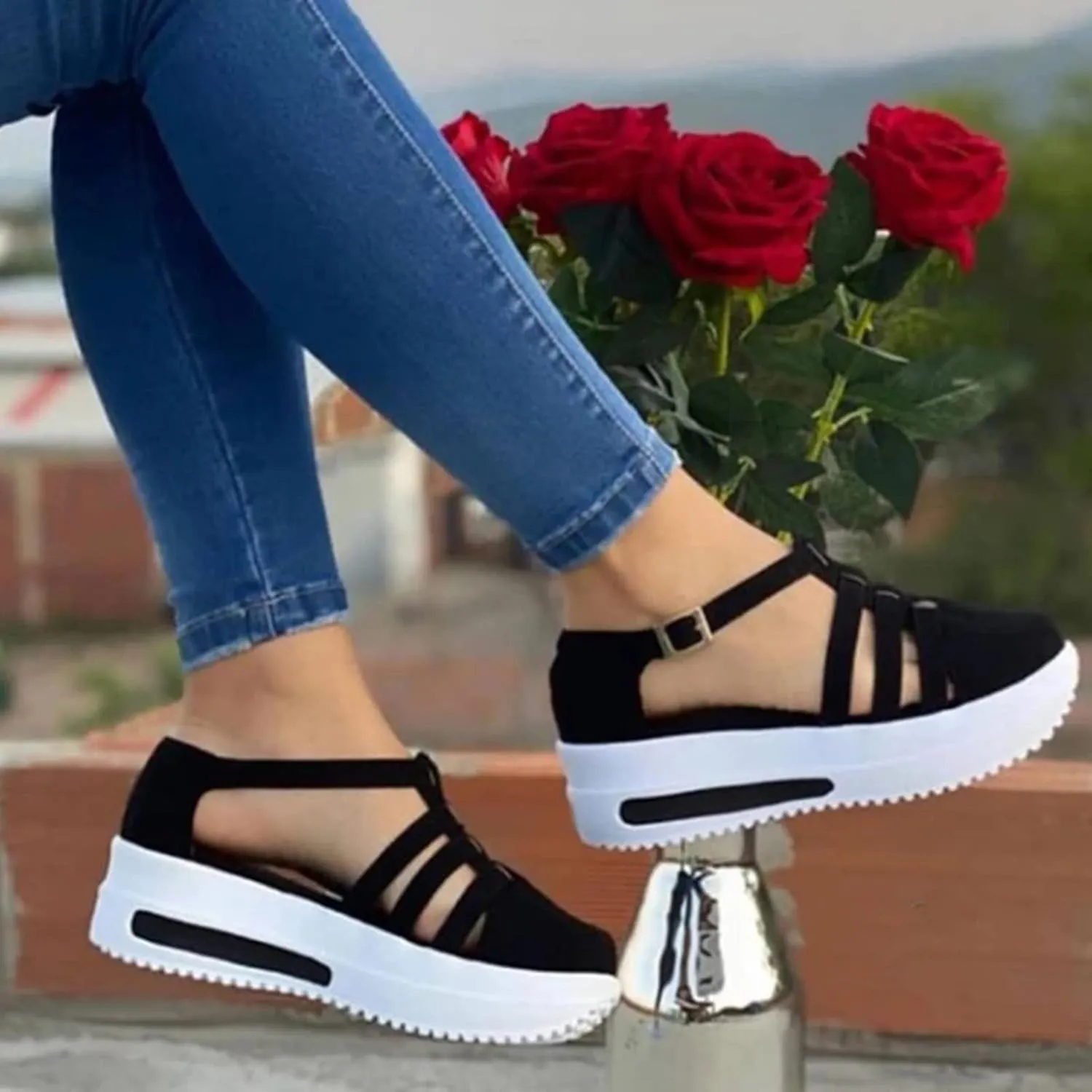 Platform Sandals Women Comfortable Wide Width Closed Toe Beach Slides Ankle Strap Wedges Flat Buckle up Walking Slip On Shoes Dressy Summer Dressy Sneakers 2025 Spring