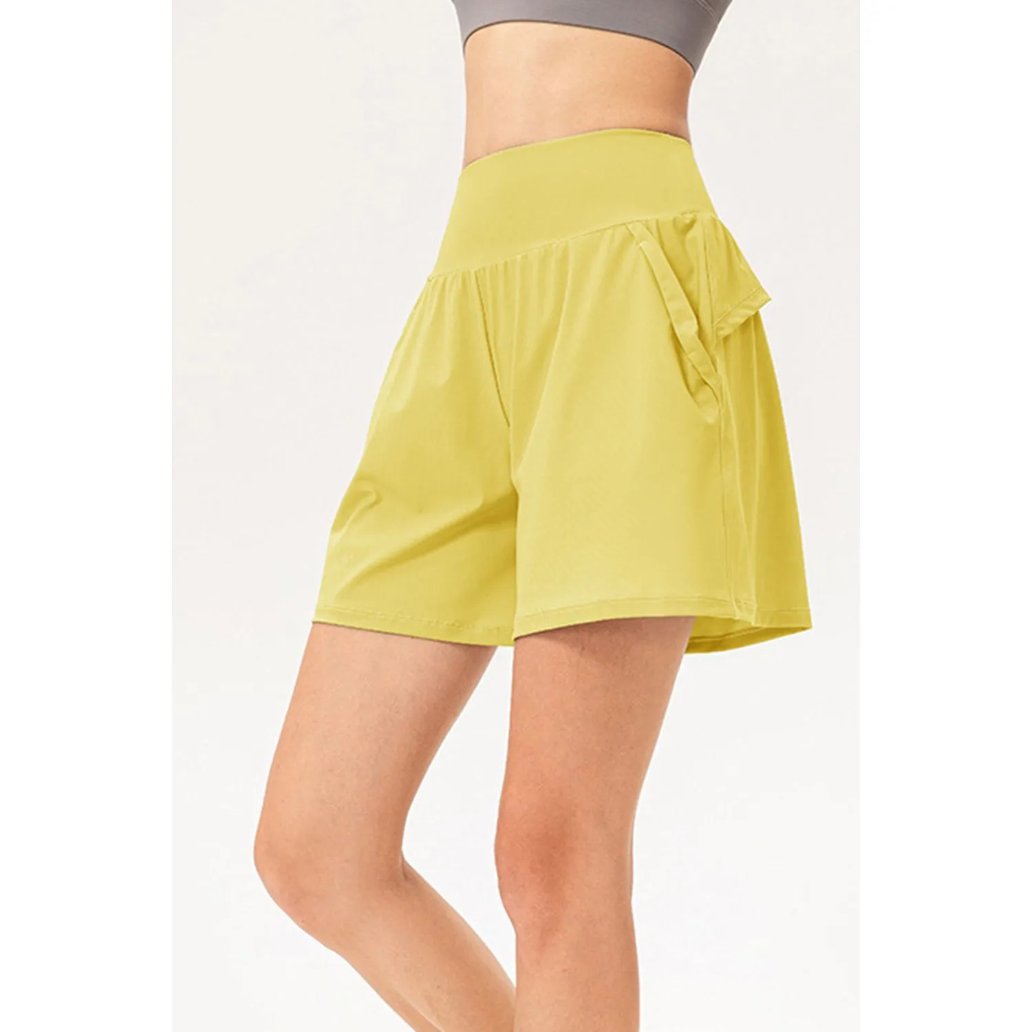 Pocketed Elastic Waist Active Shorts
