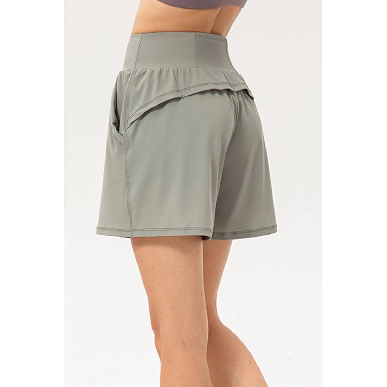Pocketed Elastic Waist Active Shorts