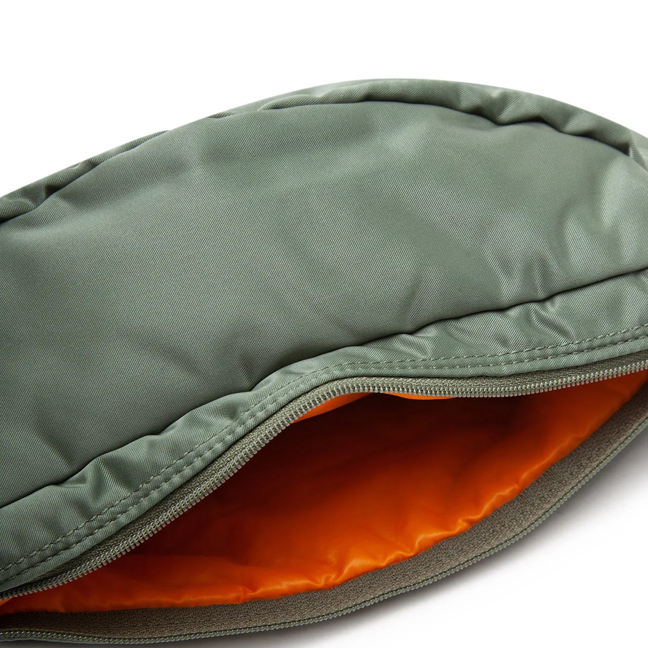 porter-yoshida & co. small tanker waist bag (olive)