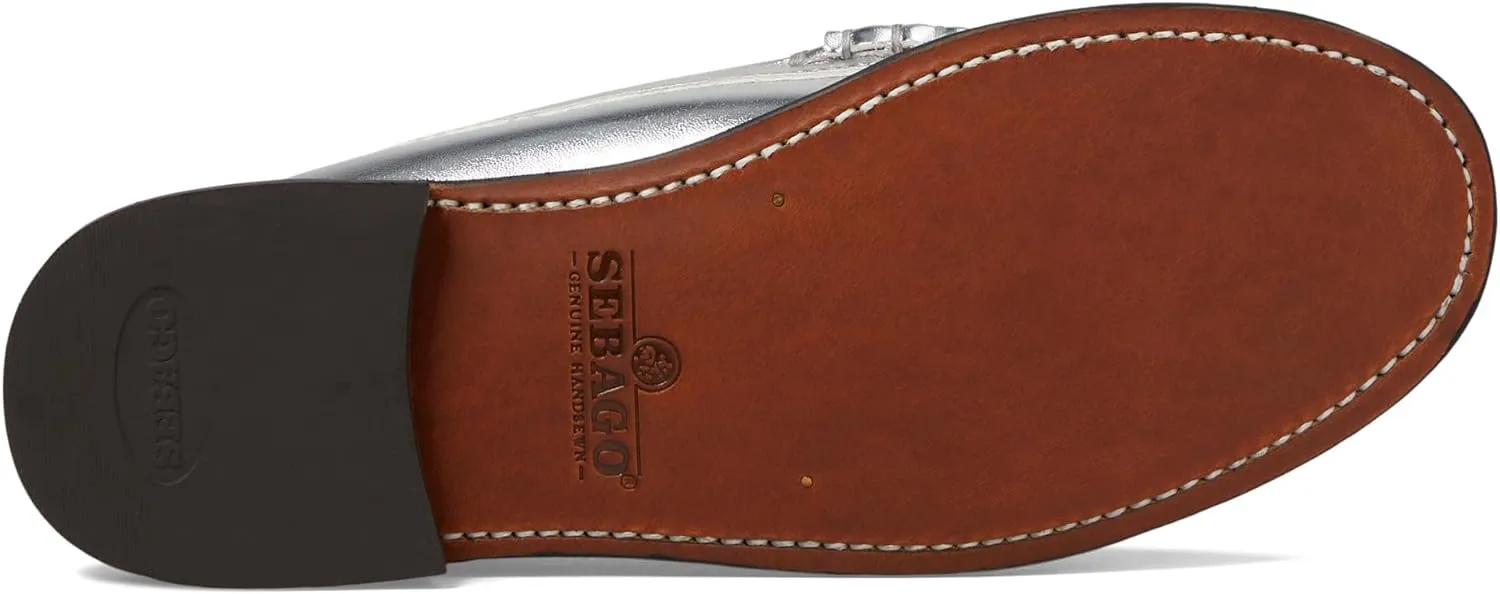 Sebago Dan Met Woman