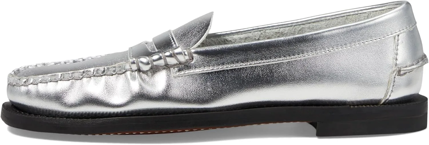 Sebago Dan Met Woman