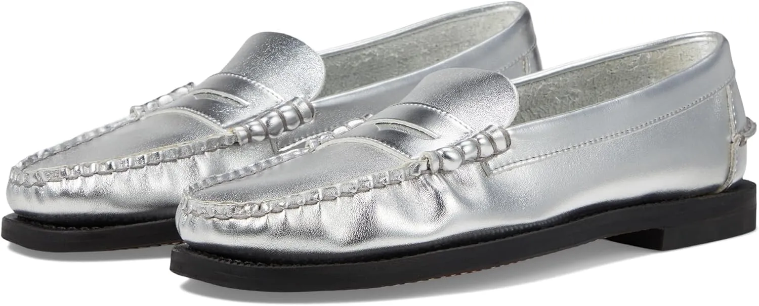 Sebago Dan Met Woman