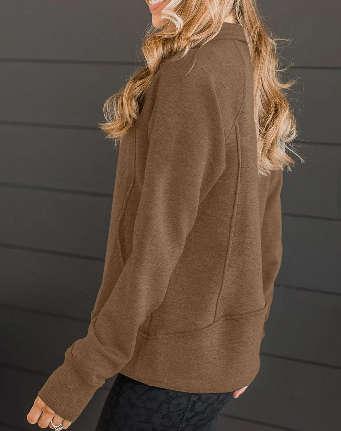 Vivitulip Women’s Full Zip Up Athletic Jacket Long Sleeve Lightweight Pocketed Workout Coat Tops with Thumb Holes