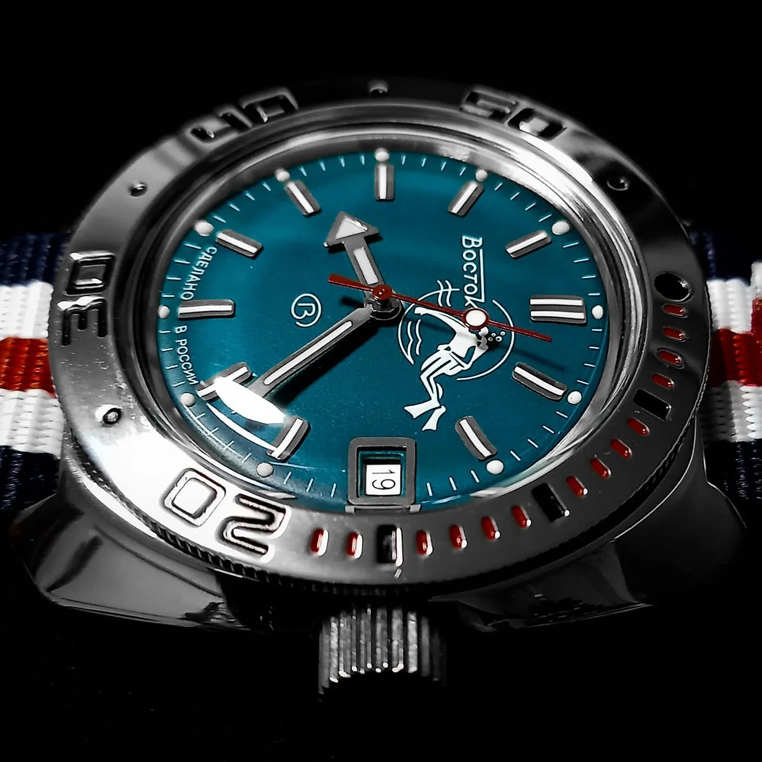 VOSTOK | Scuba Dude Amphibian Automatic Self-Winding Russian Diver Wrist Watch | WR 200m | Fashion | Business | Casual Men's Watches | Model 710059